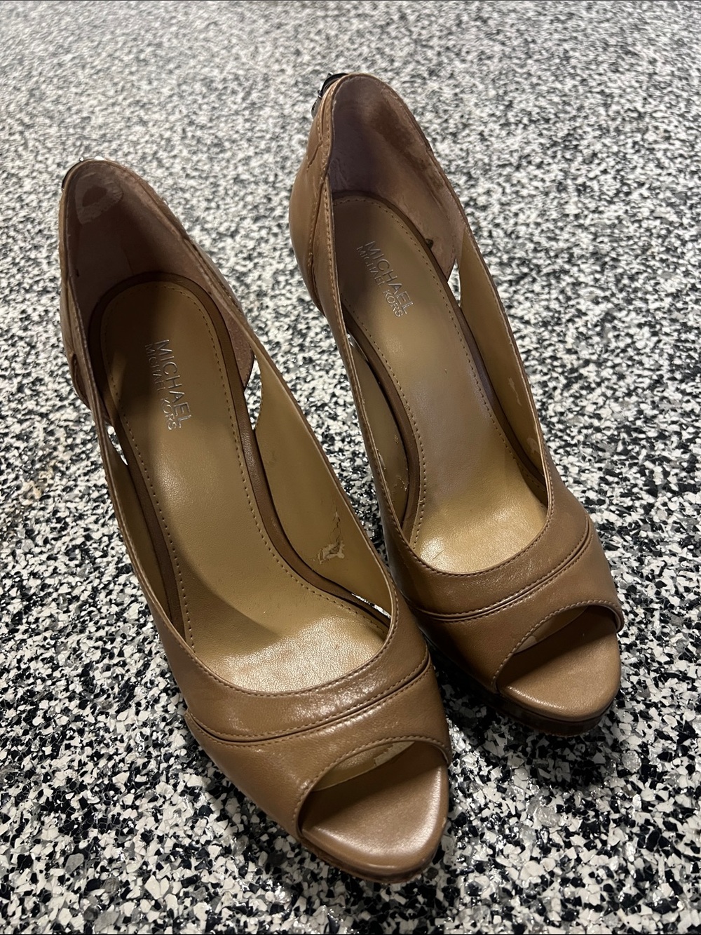 MICHAEL Michael Kors Brown Leather Peep-Toe Pumps